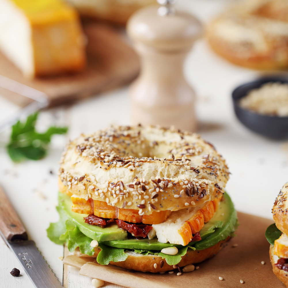 Bagels with avocado and Lingot d'Or