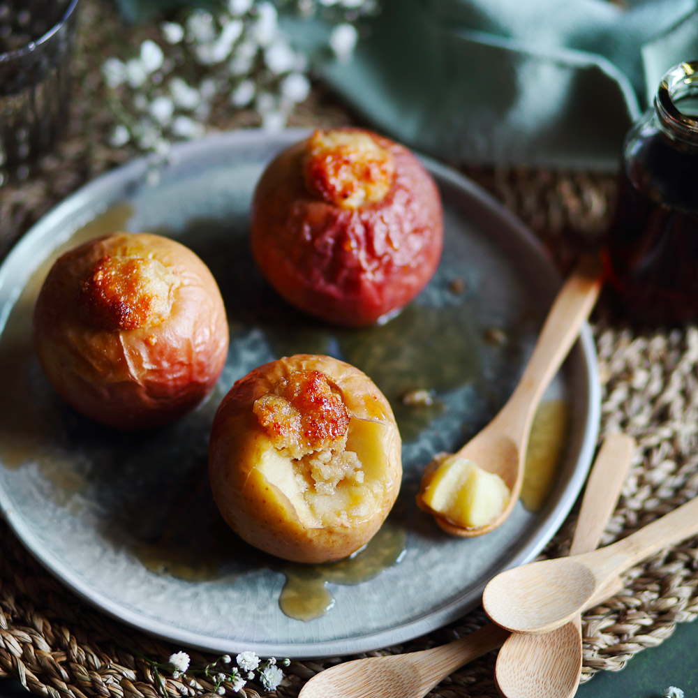 Äpfel gefüllt mit Brie und Speck