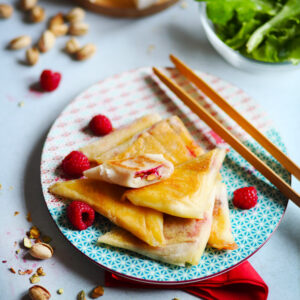 Brie, raspberry and pistachio samosas